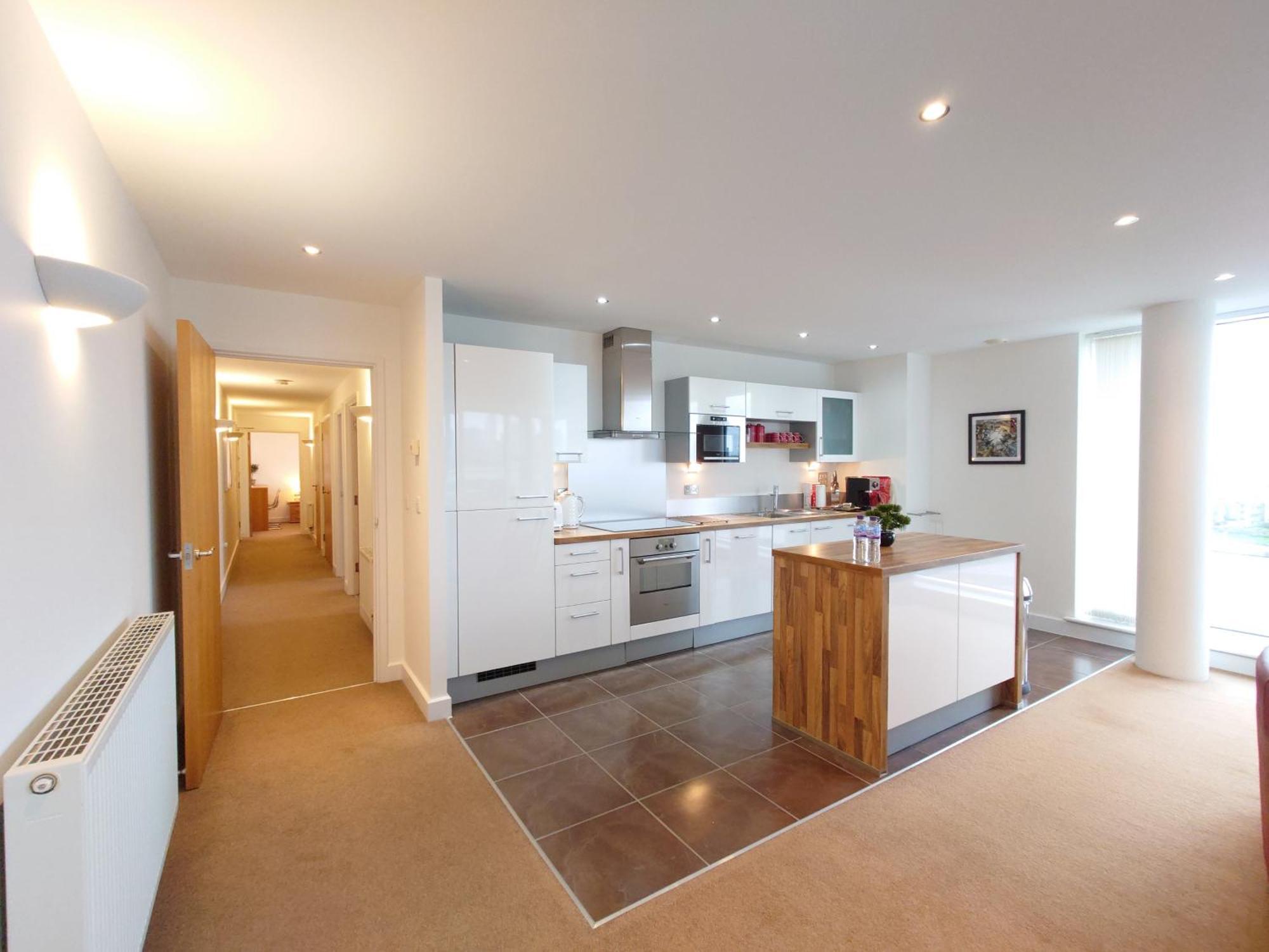 London Excel Stays - Three Bed Serviced Apartment Екстериор снимка